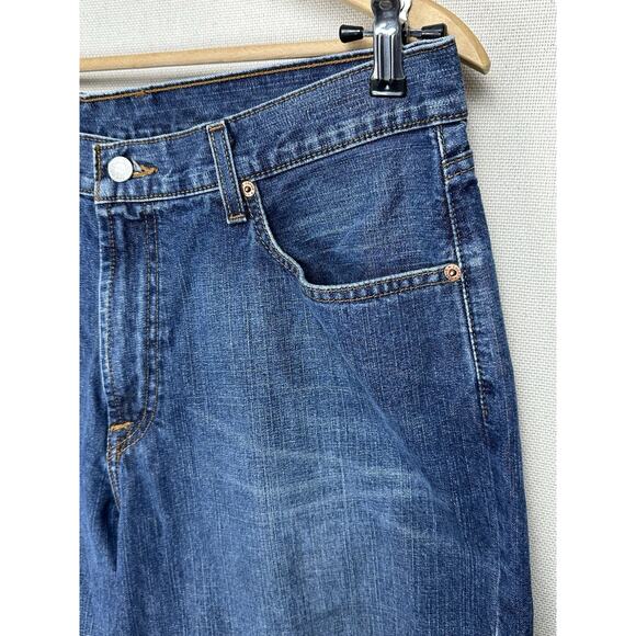 Lucky Brand Jeans Mens 36 Classic Fit Dungarees Medium Wash Straight Denim - Picture 5 of 15